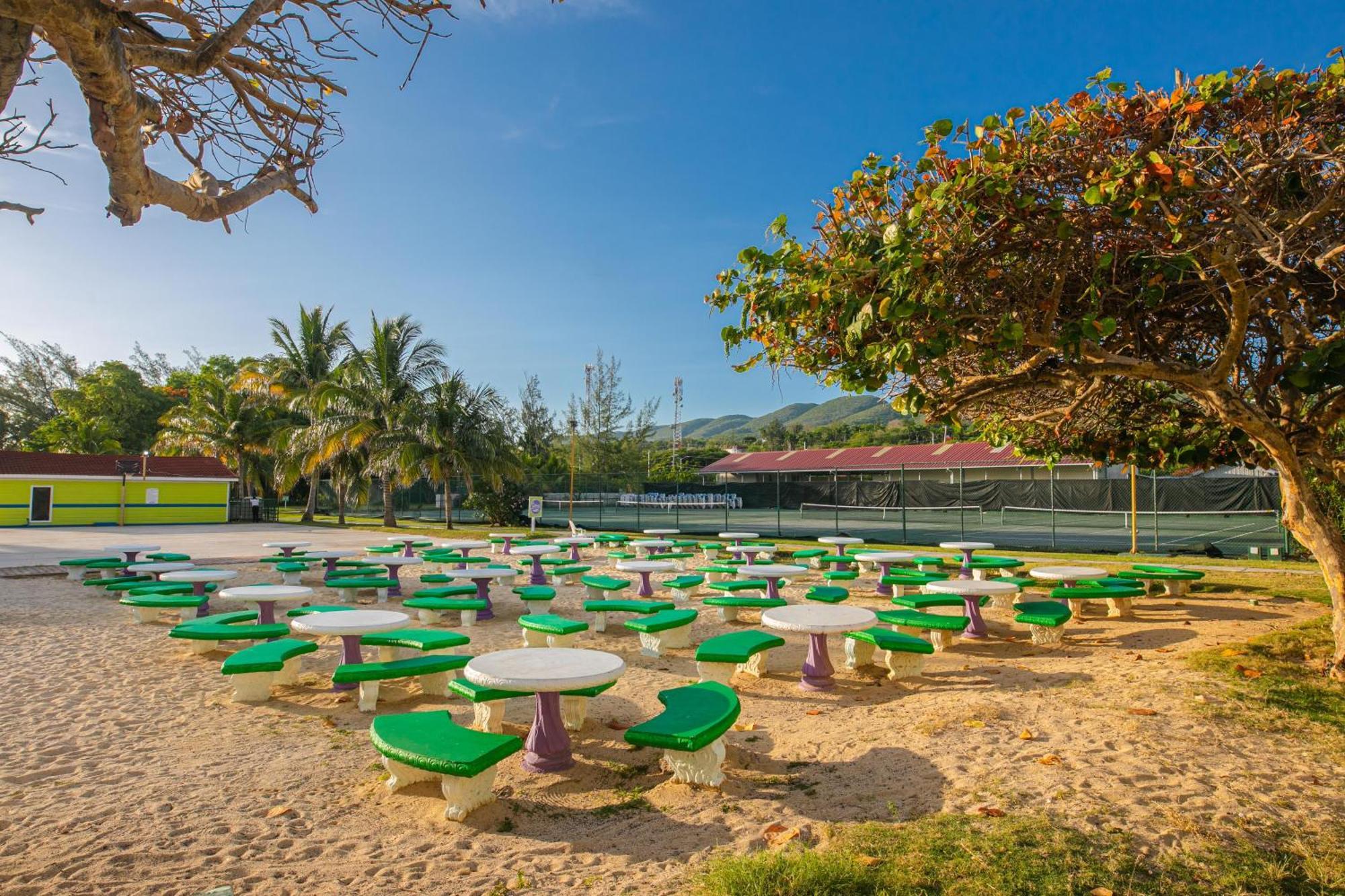 Hotel Catalonia Montego Bay Exterior foto